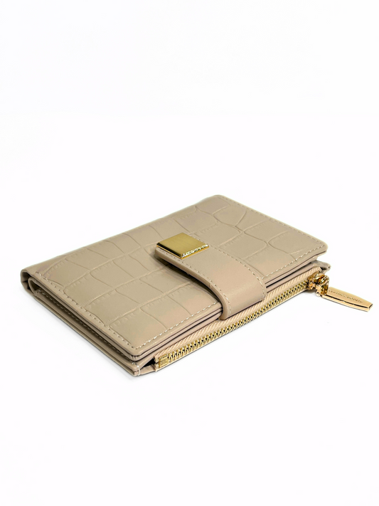 M A L T E S E 2.0 // Wallets · Ivory